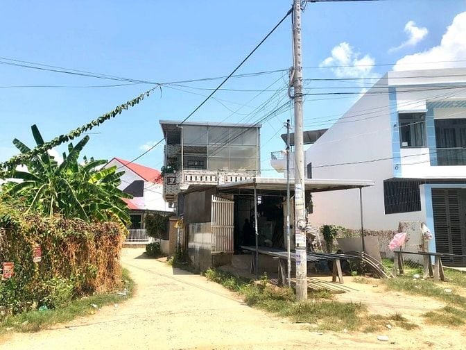 ĐẤT DIÊN AN ĐƯỜNG THÔNG TIN - NGANG 7M CỰC ĐẸP - GIÁ CHỈ 1TY689