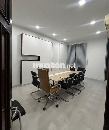 🔥 Nhà trống suốt 5 tầng – Phù hợp mở văn phòng, spa, showroom