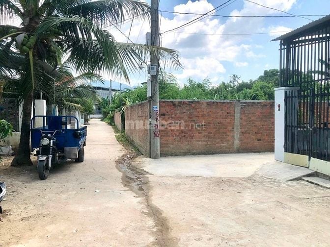 ĐẤT DIÊN AN ĐƯỜNG THÔNG TIN - NGANG 7M CỰC ĐẸP - GIÁ CHỈ 1TY689