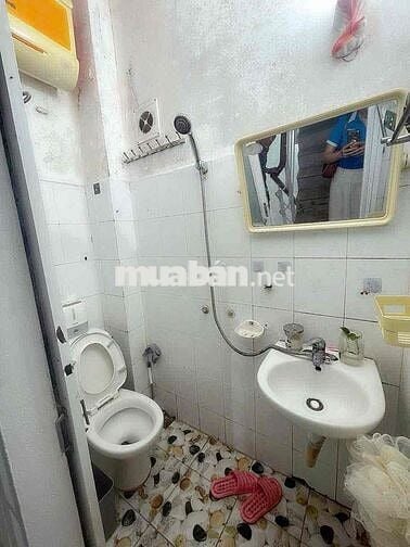 CHO THUÊ NHÀ NGUYÊN CĂN PHỐ LÂM DU - BỒ ĐỀ -  Ô TÔ ĐỖ GẦN - 3PN 7,5Tr