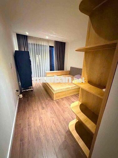 Cho thuê căn hộ Ngọc Thụy 3.5triệu khép kín , sạch sẽ thoáng mát