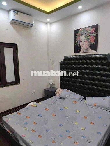 CHO THUÊ NGUYÊN CĂN NHÀ BÁT KHỐI - CỰ KHỐI - Ô TÔ MORNING ĐỖ CỔNG