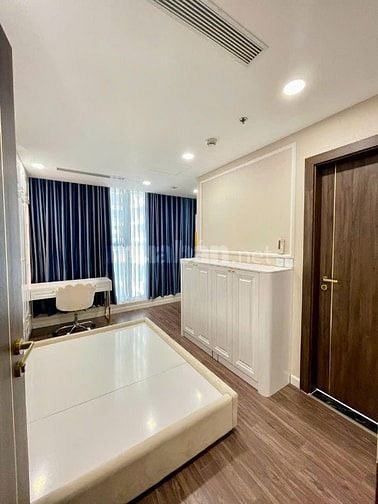 Căn hộ cao cấp 120m2, 3p ngủ,NTCC chỉ 23tr/tháng- C/c Mỹ Vinh (Q3 cũ)