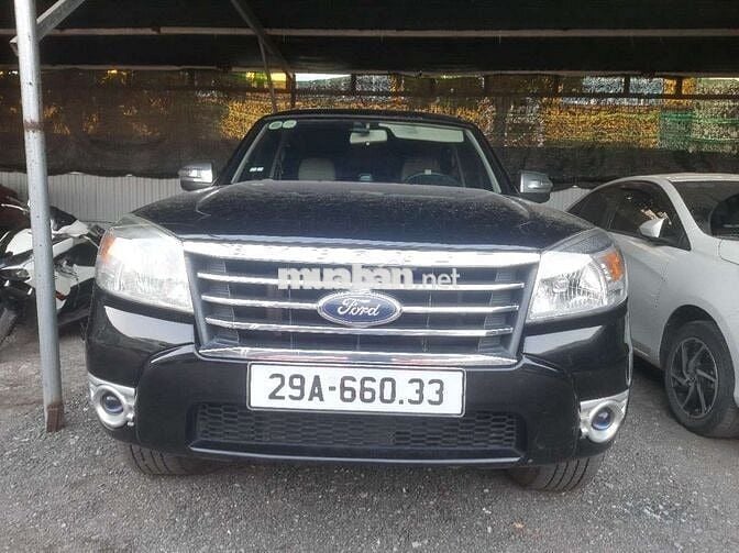 Ford Everest 2011 2.5L 4x2 MT Đen