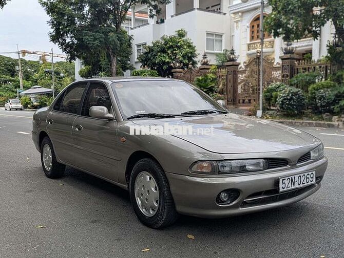 Mitsubishi Galant Supersaloon 1993 hàng vip