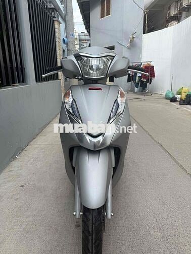 Honda Lead 2017 Bạc