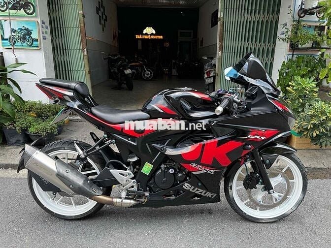 Suzuki Gsx150r Đen