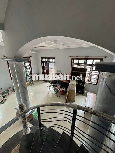 NHÀ SIÊU RỘNG 6*30, TRỆT, 3 LẦU, 4PN, SÂN XE HƠI 