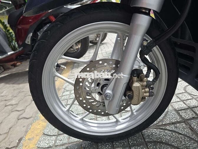  SH Mode CBS.khóa ga.BS:59L2-83722.máy zin.xe đẹp