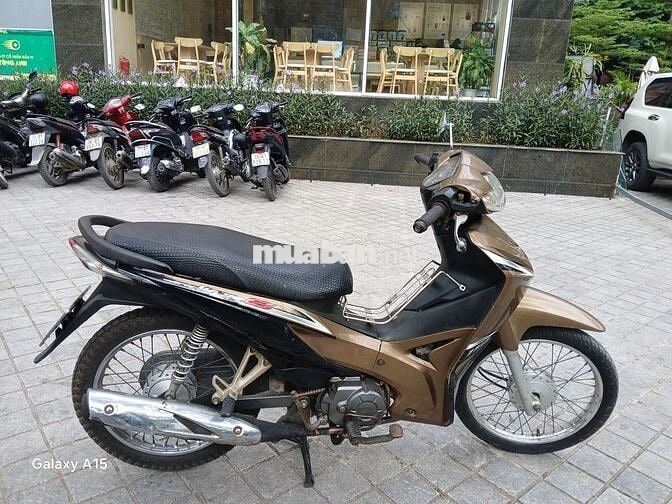 Honda Waves 2015 Nâu