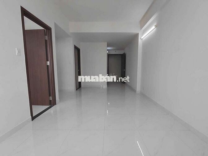 chính chủ bán Green River Dt65m2 / 2PN giá 2tỷ750 view nội khu quận 8