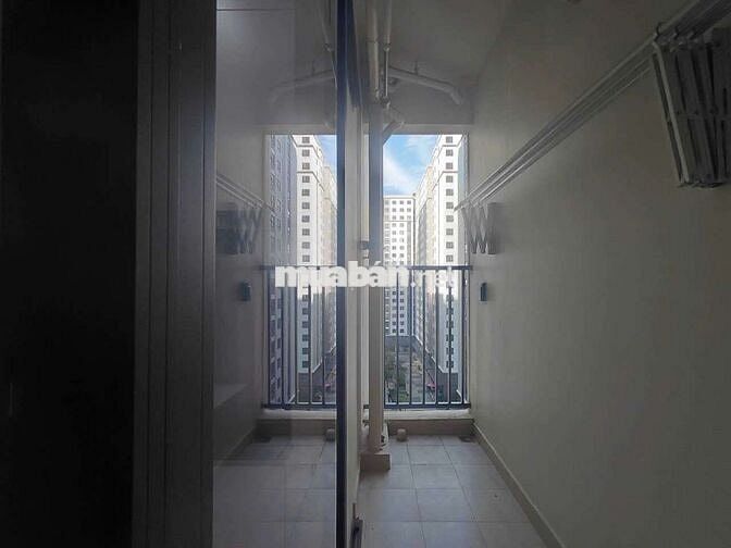 chính chủ bán Green River Dt65m2 / 2PN giá 2tỷ750 view nội khu quận 8