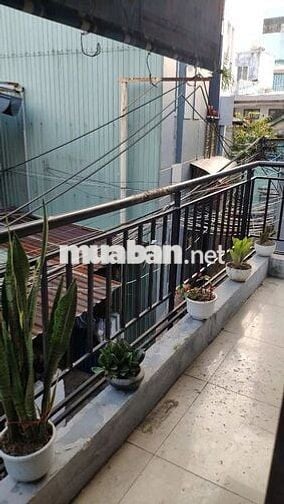Cho Thuê căn hộ  tại 122/28 Trưng Nữ Vương gần Cầu Rồng giá rẻ