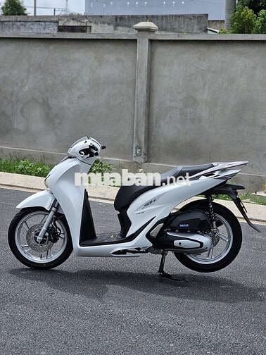 Honda SH150i 2023 Trắng 1.700 km