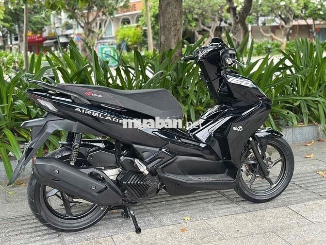 Honda AirBlade 160 ABS 2023 Đen Sporty 10.000km