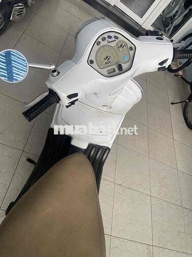 Piaggio Vespa 2010 Trắng