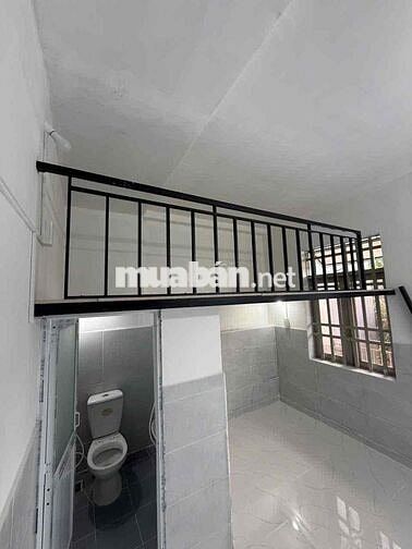 CHO THUÊ PHÒNG GÁC BAN CÔNG CÓ MÁY LẠNH GẦN AEON TÂN PHÚ