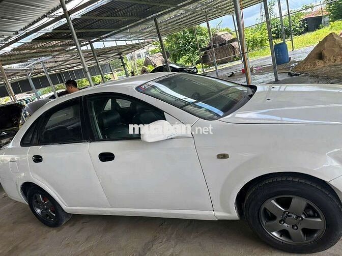 Chevrolet Lacetti 2005 Số sàn Trắng