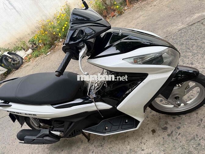Honda Air Blade 2015 Trắng Đen