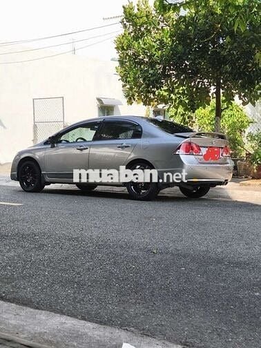 Honda civic RS 2,0 AT đời 2007 có cửa sổ trời 