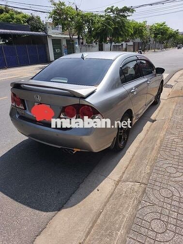 Honda civic RS 2,0 AT đời 2007 có cửa sổ trời 