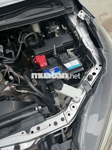 Toyota Innova 2.0 E 2019 MT số sàn