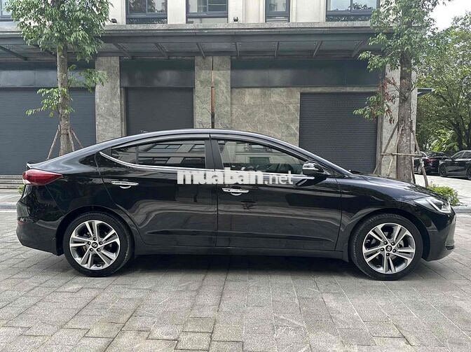Elantra 2.0Gls 2019 Đen 6 vạn zinn