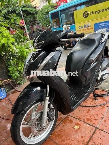 Honda SH 125 2022 Đen Chuẩn đồng hồ