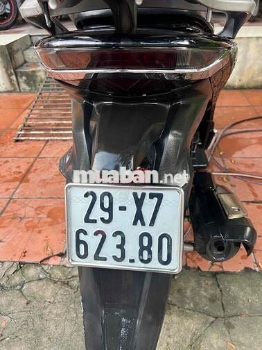 Honda SH 125 2022 Đen Chuẩn đồng hồ