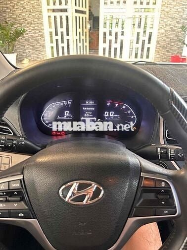Hyundai Accent 2023 Số sàn Trắng 100327 km