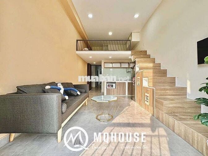 CĂN HỘ DUPLEX BAN CÔNG RỘNG 40M2, GÁC CAO 2M NGAY NHÀ GA T3 