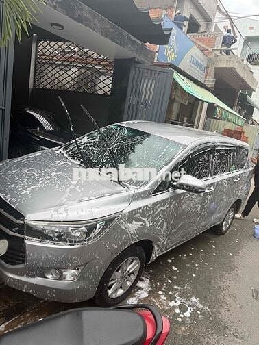 Toyota Innova 2.0 E 2019 MT số sàn