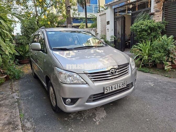 Toyota Innova E 2013 Số sàn Bạc 176793 km