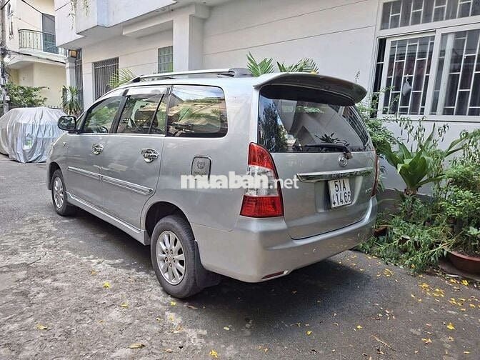 Toyota Innova E 2013 Số sàn Bạc 176793 km