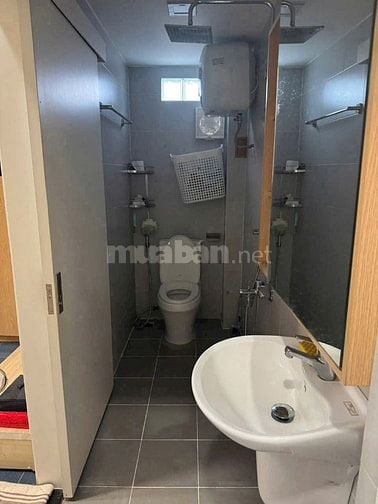 Cho thuê nguyên căn nhà mới đẹp, hẻm 5m, đường 14, Bình Trưng