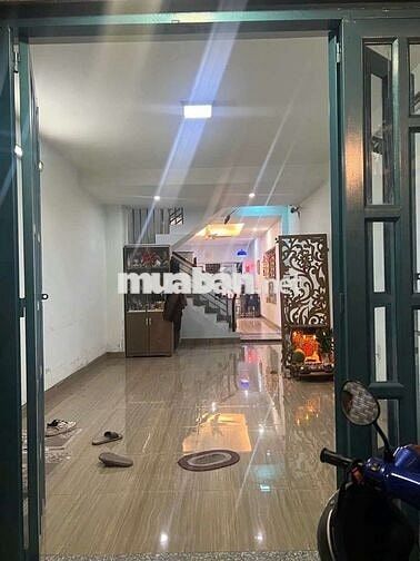 Bán nhà Khu y tế kỹ thuật cao cạnh Kinh Dương Vương - 108m2 ( 4×27m) 
