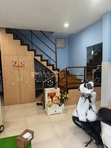 Cho thuê nguyên căn nhà mới đẹp, hẻm 5m, đường 14, Bình Trưng