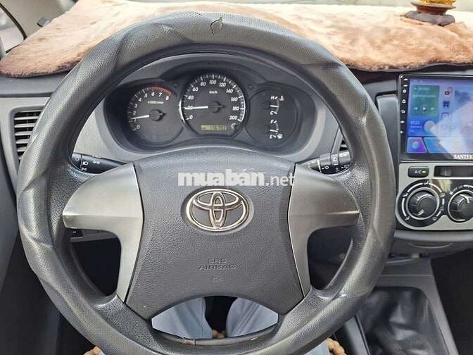 Toyota Innova E 2013 Số sàn Bạc 176793 km