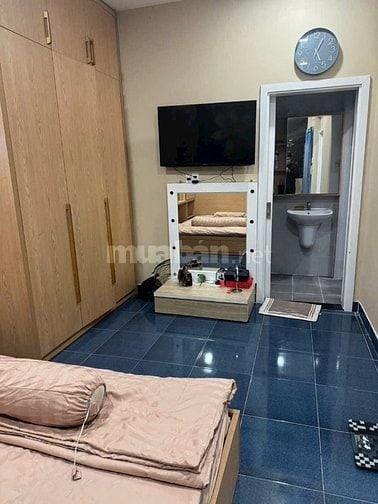 Cho thuê nguyên căn nhà mới đẹp, hẻm 5m, đường 14, Bình Trưng