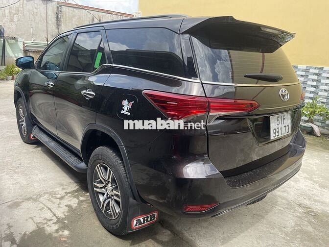 Fortuner 2019 AT 1 chủ màu Nho Mỹ 0 hạt