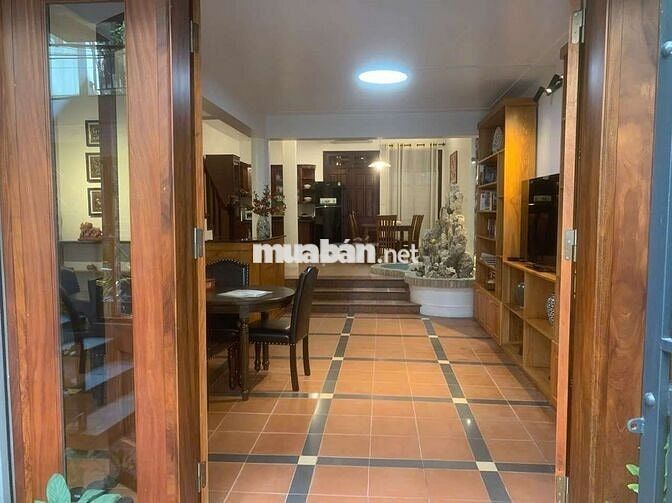 Cho thuê nhà Xuân Diệu 81m², oto đỗ cửa, full nội thất chỉ 1.600/tháng