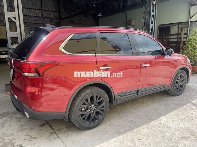 Outlander 4x4 2019 Đỏ Ruby Hàng Hiếm Muộn