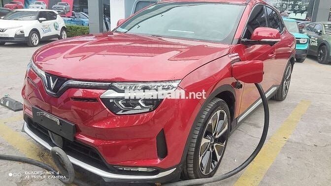 VinFast VF8 Plus CatI 2023 Điện 55 km Đỏ