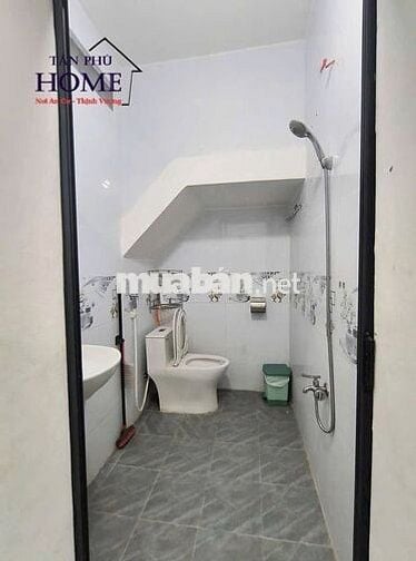 Hẻm 4m Tây Thạnh, 2 Lầu, 4 x 11m, 3 Phòng Ngủ, 3 wc, 1 sân Thượng