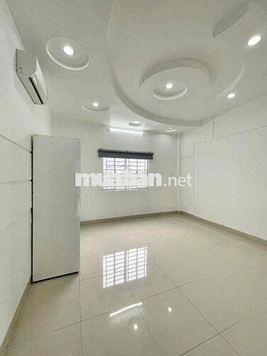 CHỦ GỬI CHO THUÊ NHÀ TRỆT 2 LẦU CÓ NỘI THẤT KDC HỒNG PHÁT