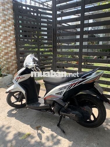 Yamaha Luvias 2013 Trắng Long An