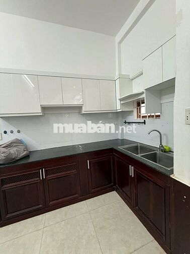 Hẻm 4m Tây Thạnh, 2 Lầu, 4 x 11m, 3 Phòng Ngủ, 3 wc, 1 sân Thượng
