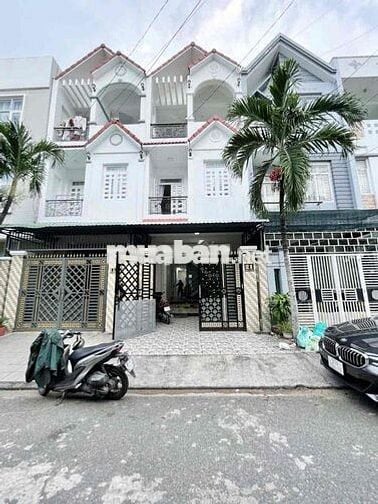 CHỦ GỬI CHO THUÊ NHÀ TRỆT 2 LẦU CÓ NỘI THẤT KDC HỒNG PHÁT