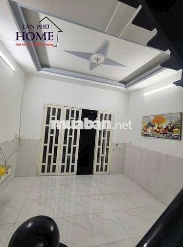 Hẻm 4m Tây Thạnh, 2 Lầu, 4 x 11m, 3 Phòng Ngủ, 3 wc, 1 sân Thượng