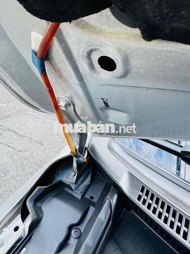 Toyota Corolla Altis Bạc 5 chỗ